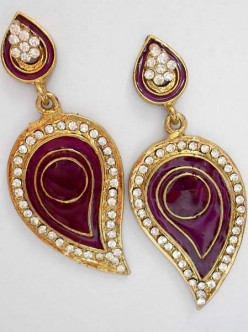 Stone Studded Earring
